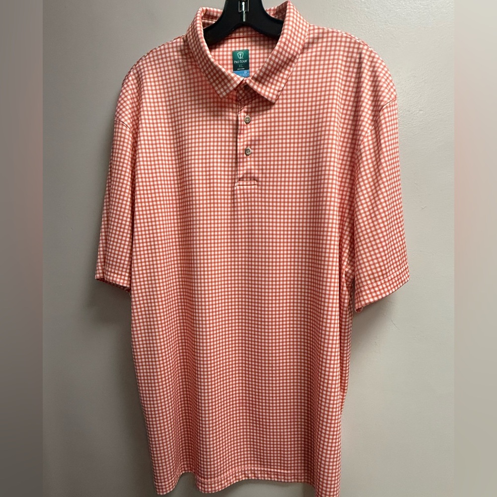 2/$30 on MEN’S $30 items. EUC Pro Tour Classic Checkered Polo Shirt Men’s XL